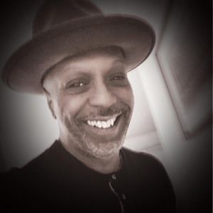 Meet your Posher, Sidney